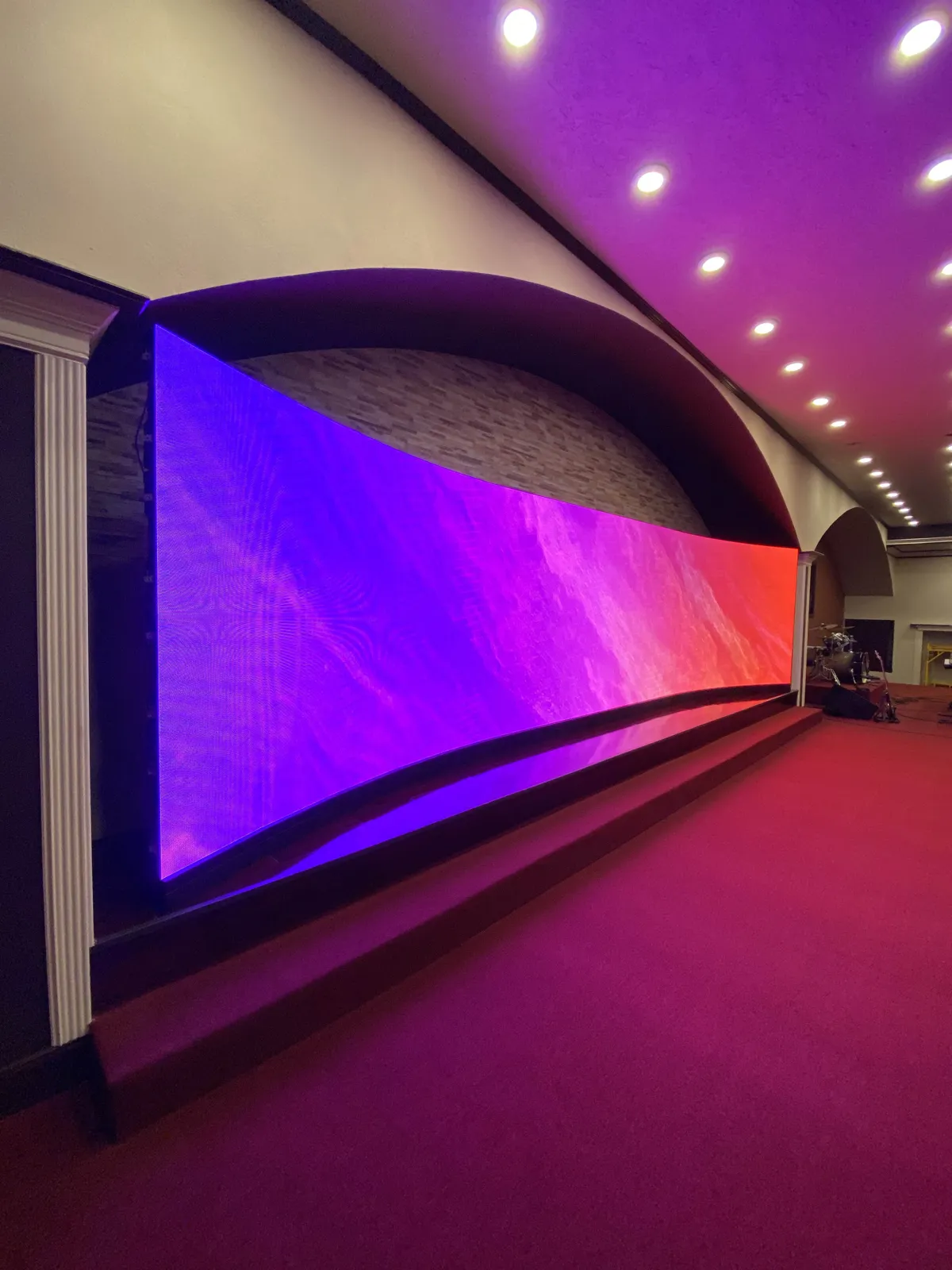 Church LEDs video wall installation