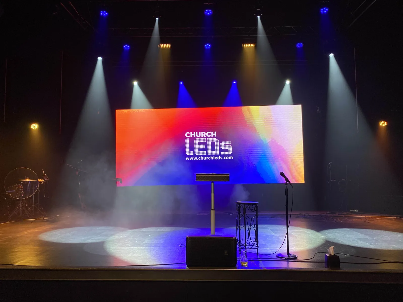 Church LEDs video wall installation