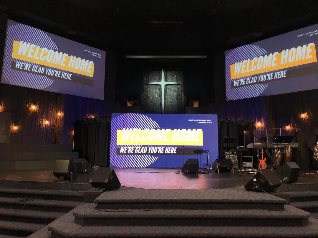 Church LEDs video wall installation